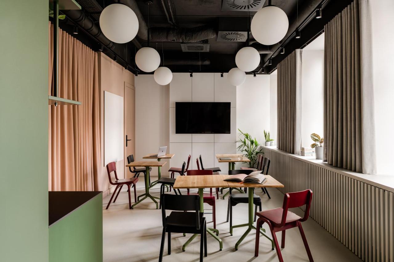 Plantonia Aparthotel Kraków Exteriör bild
