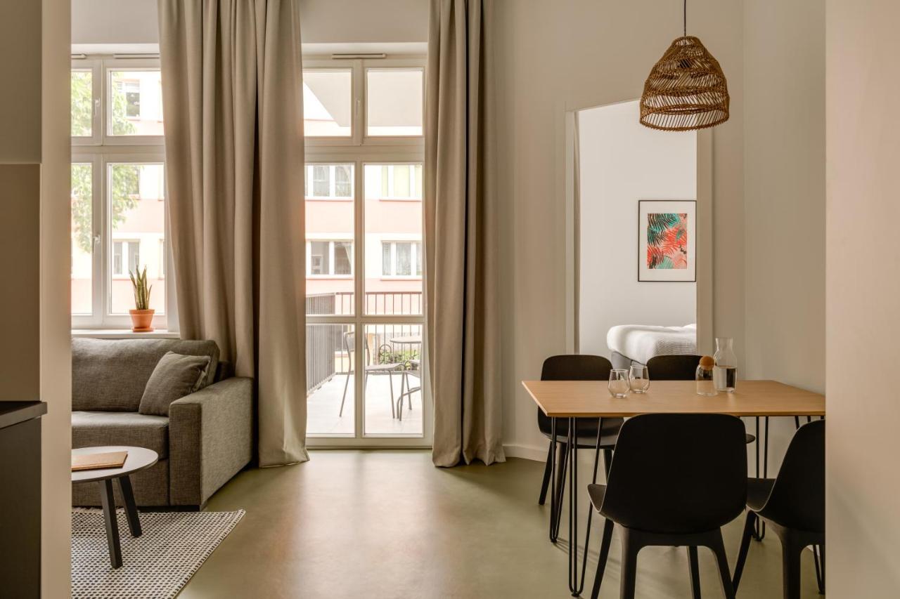 Plantonia Aparthotel Kraków Exteriör bild